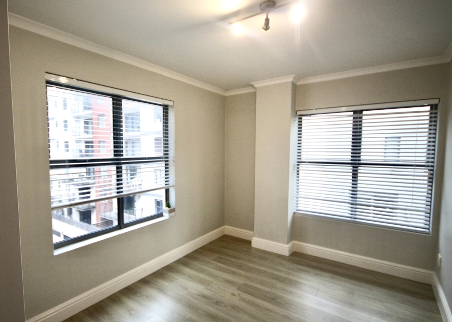 To Let 3 Bedroom Property for Rent in Observatory Western Cape